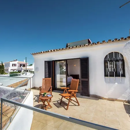 Campos By Algarve Holidays Villa